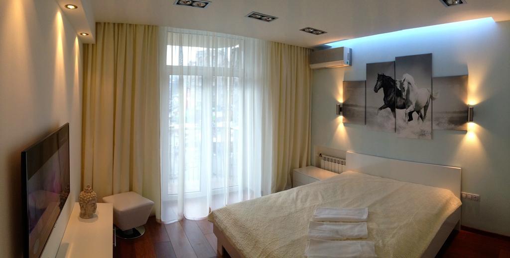 Apartment Mihailovskaya Kijev Kültér fotó